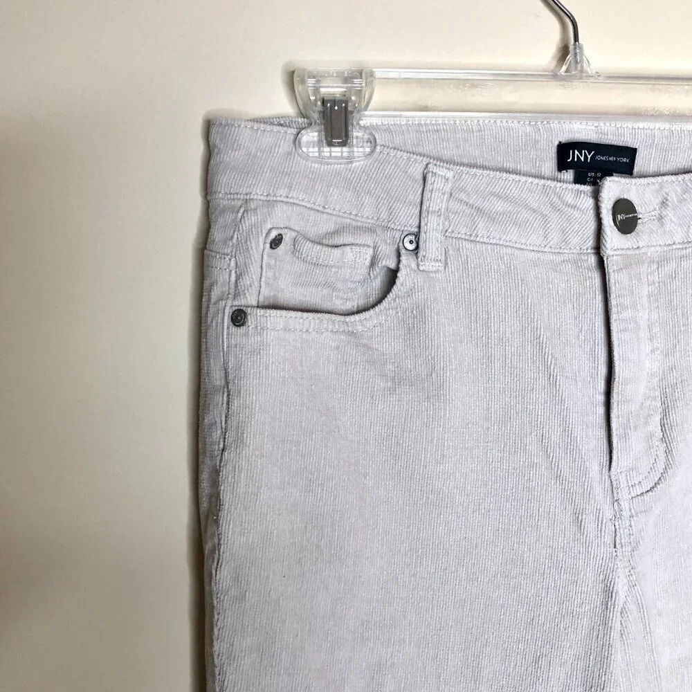 Jones of New York Corduroy Straight Leg 5 Pocket Cream Color Jeans, Size 12 - Picture 2 of 8